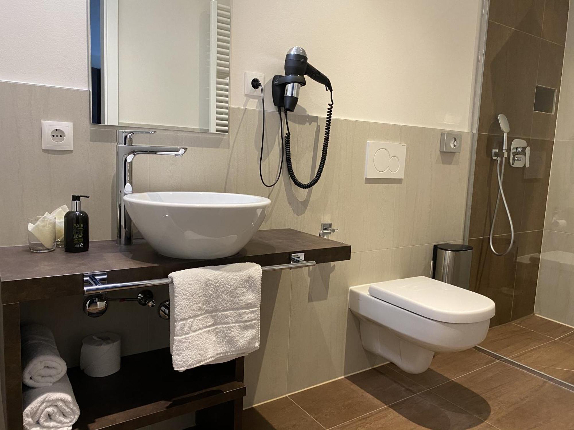 Hotel-Jakobslust Grünstadt Szoba fotó